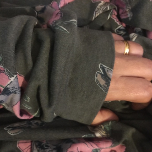 🌺 SAMMY TOP SIZES S-M-L NEW🌺 - Picture 8 of 8